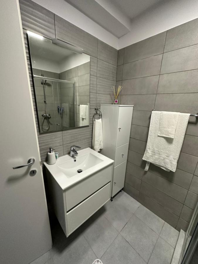 Studio 70 By Casa Del Mar Mamaia Exteriör bild