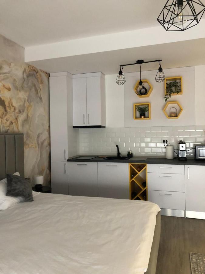 Studio 70 By Casa Del Mar Mamaia Exteriör bild
